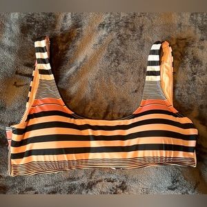 Sisstrevolution Swim Top